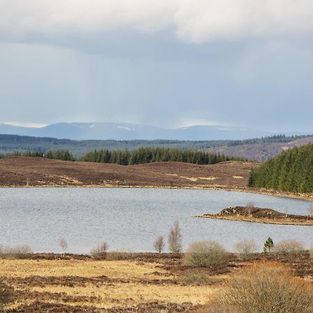 Burnside Lodge Lodge 1, Glengoulandie Aberfeldy Esterno foto
